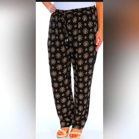 Michael Kors Pants - Michael Kors Women's Black Floral Print Lounge Pants
